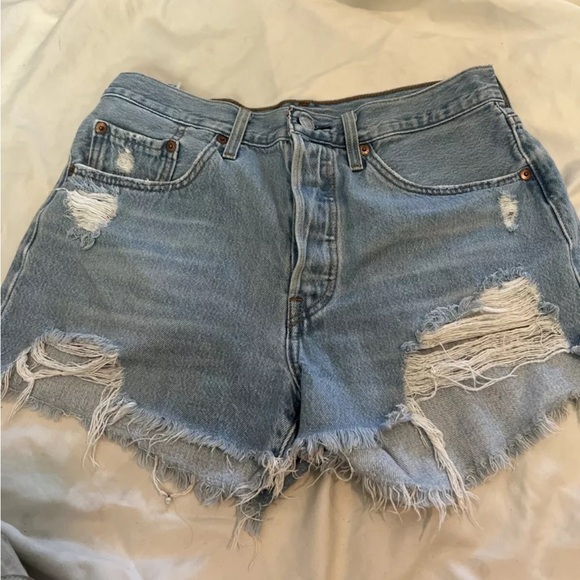 Levis Blue High-Waisted Jean Shorts with Distressing and Frayed Hem sz 28 button - Picture 1 of 8